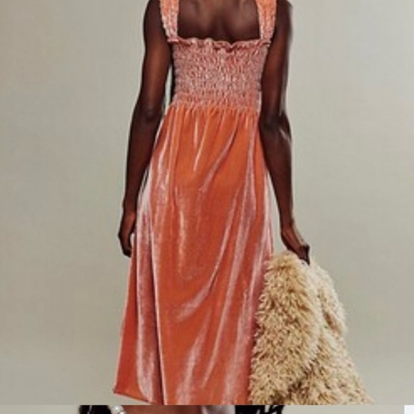 FREE PEOPLE Velvet Camille Midi Dress Size XS NWT - Picture 1 of 7